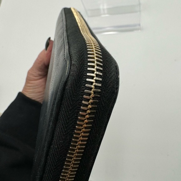 YSL-Authentic-Black Lambskin Long Wallet Zippy - Vintage - Picture 9 of 14